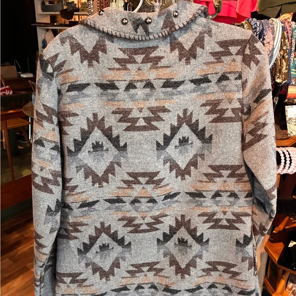 L&B Patterned Knit Cardigan - Gray & Brown - Picture 3 of 7